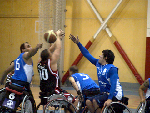 SERVIGEST BURGOS ALZA EL TELÓN ANTE EL FUNDACIÓN GRUPO NORTE