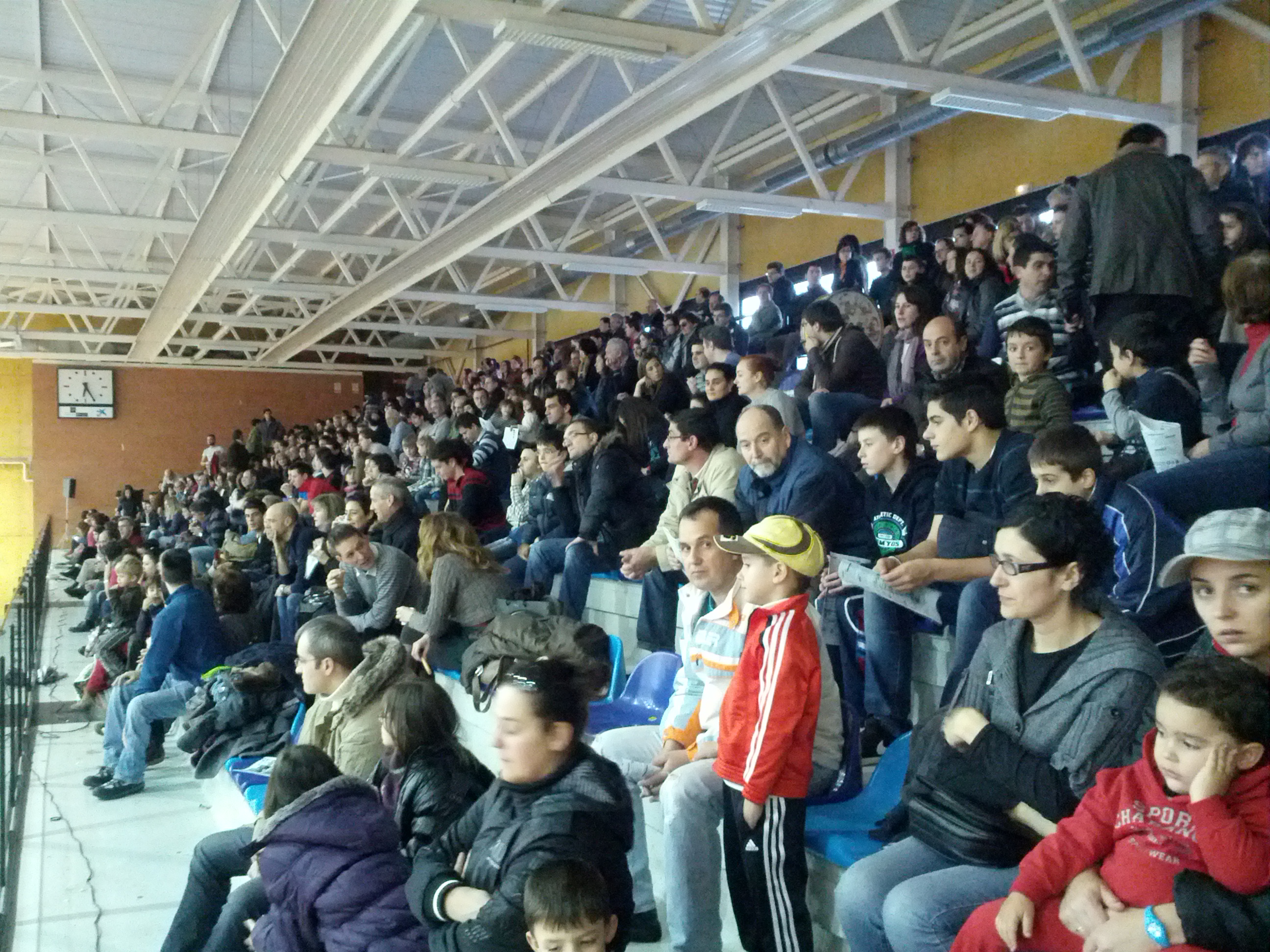 SERVIGEST BURGOS SE LLEVA UN IGUALADO DERBY REGIONAL (64-61)