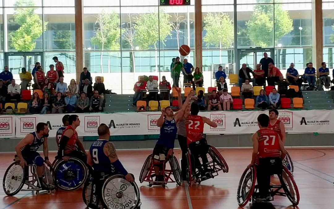 Un impresionante Zuzenak se lleva el título y el ascenso